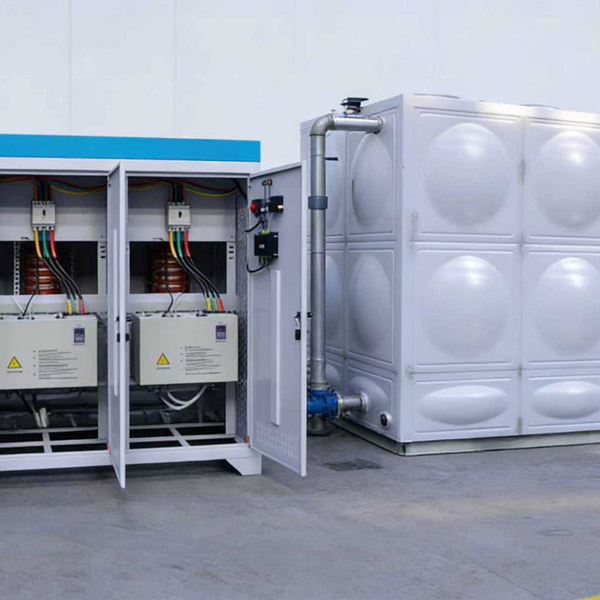 沈阳亮达建筑工程有限公司300千瓦变频电磁锅炉